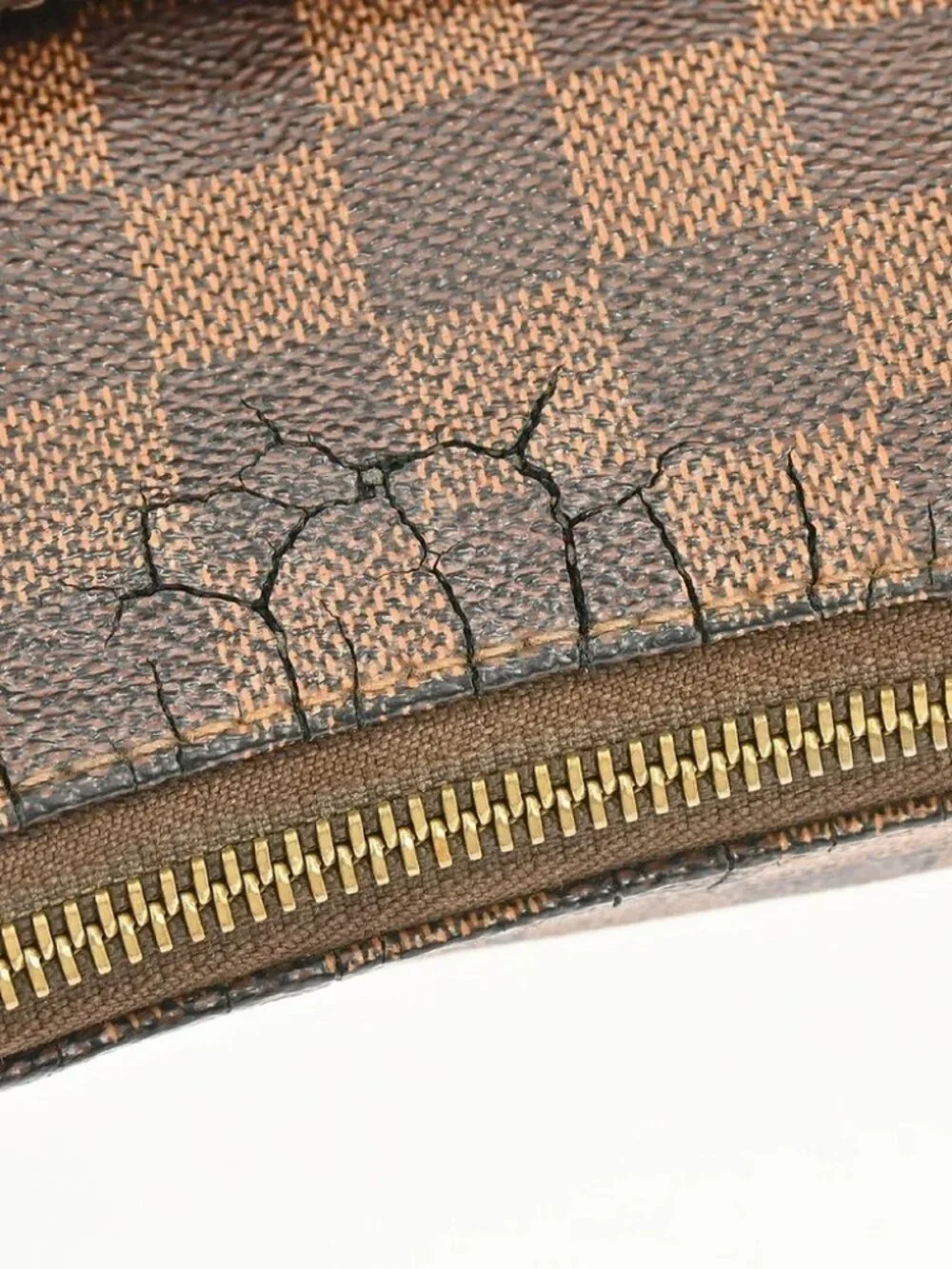 LOUIS VUITTON DAMIER BLOOMSBURY PM CROSSBODY BAG